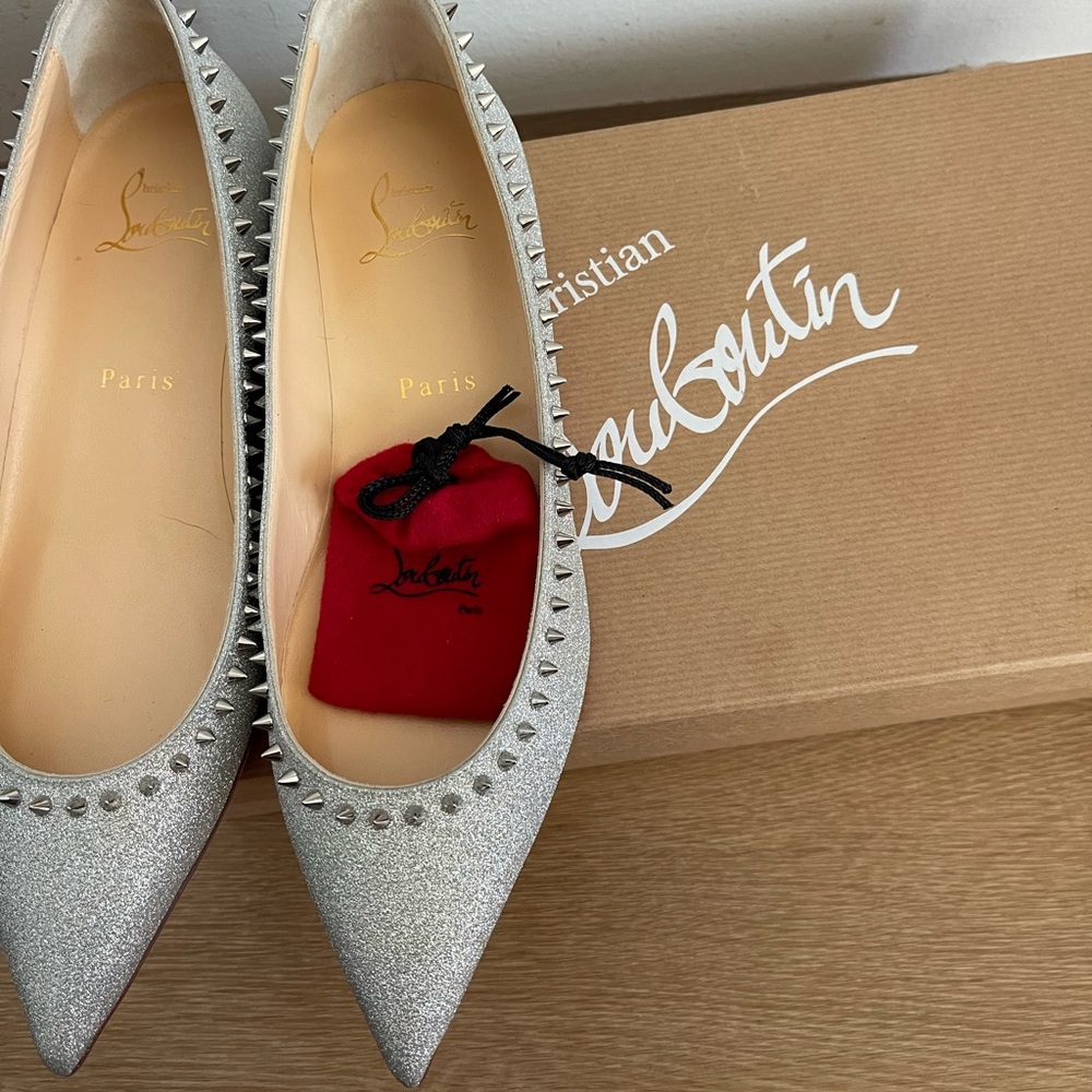 Christian Louboutin Anjalina Flat Glitter Mini